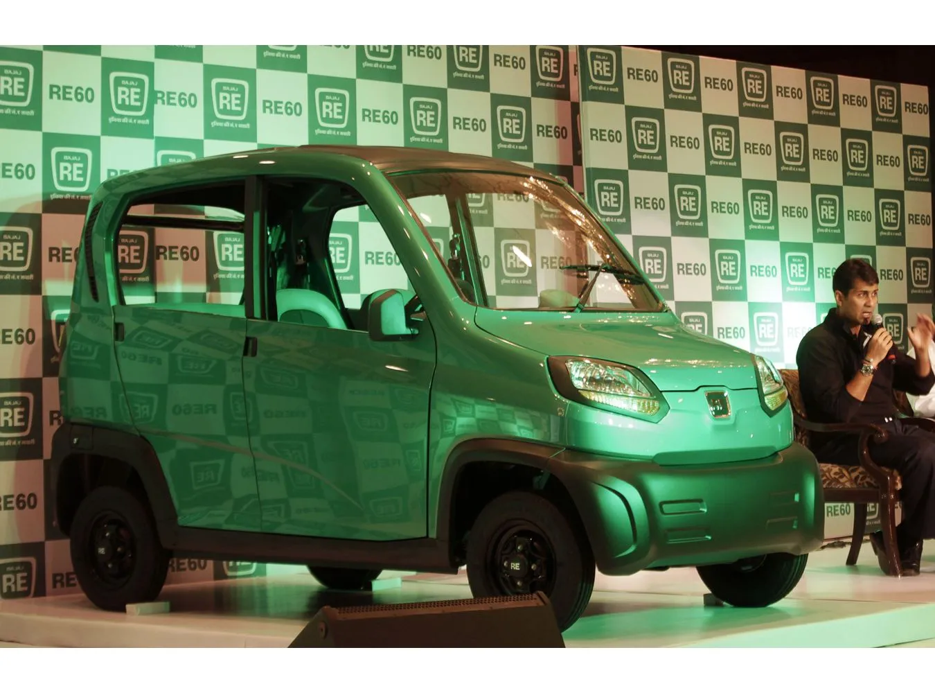 2923491-bajaj-auto-re60.jpg