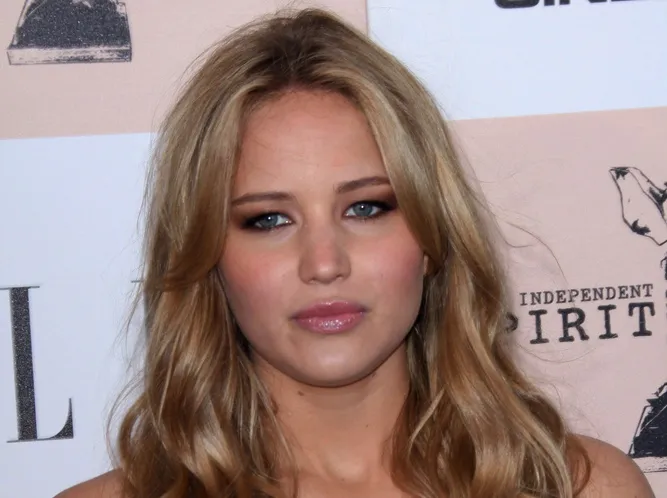 3275620-jennifer-lawrence.jpg