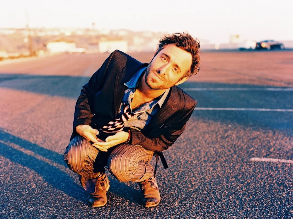 3287471-charlie-winston.jpg