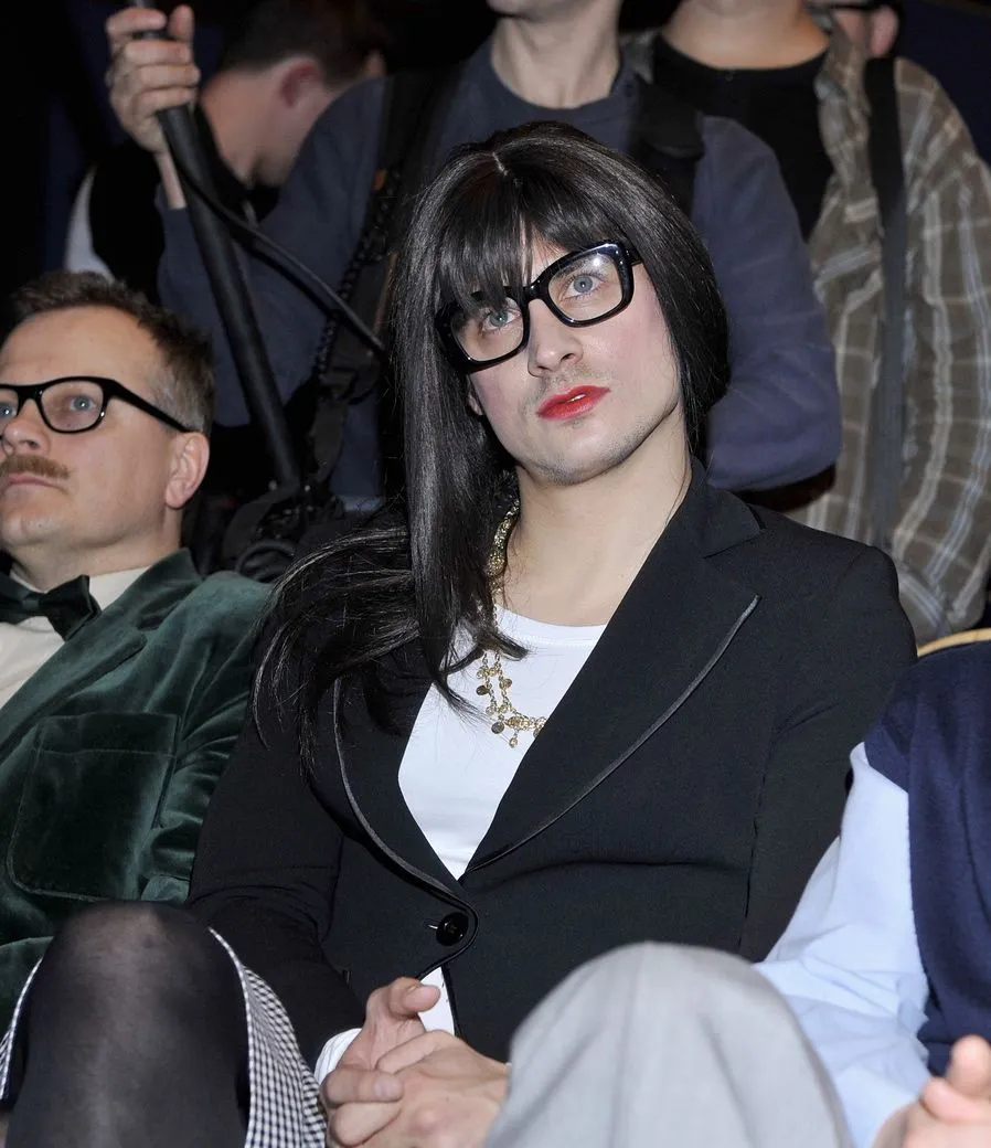 Zobacz Mateusza Damięckiego w kobiecym przebraniu. Seksowny?
