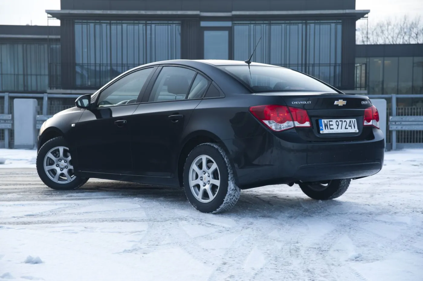 3292923-chevrolet-cruze.jpg