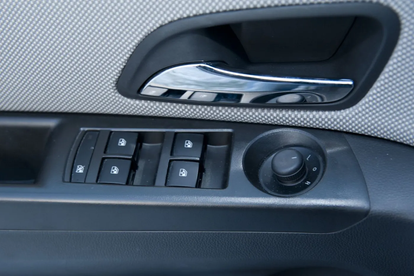 3293096-chevrolet-cruze.jpg