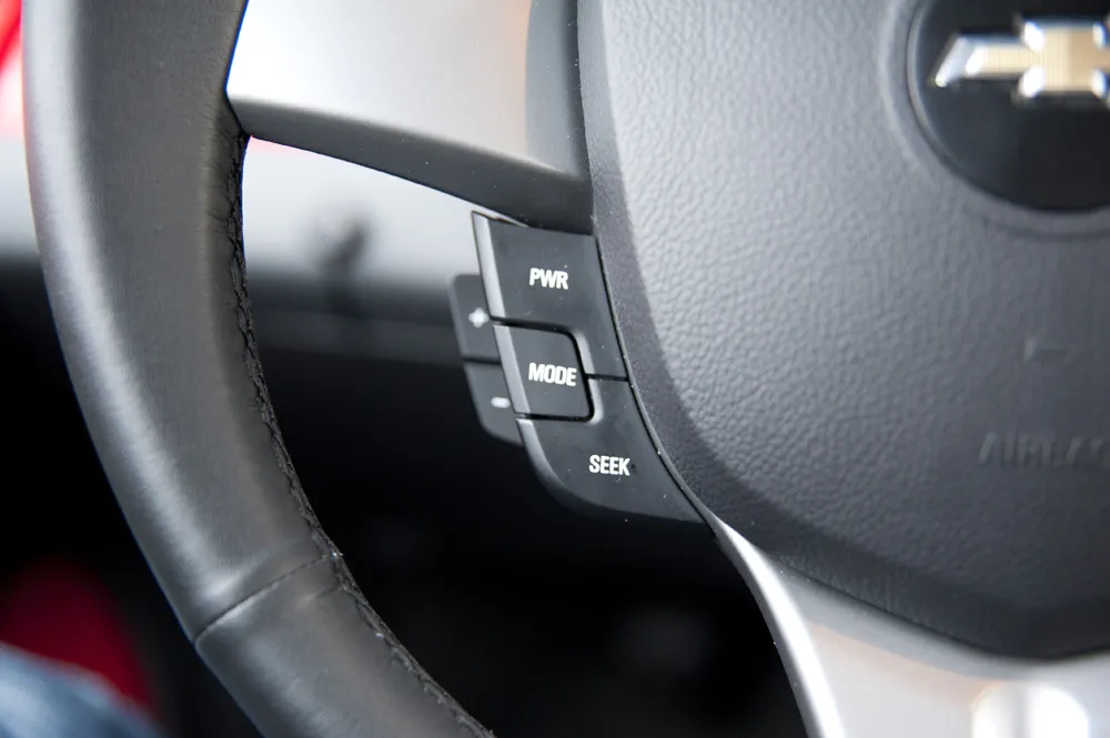 3310247-chevrolet-spark.jpg