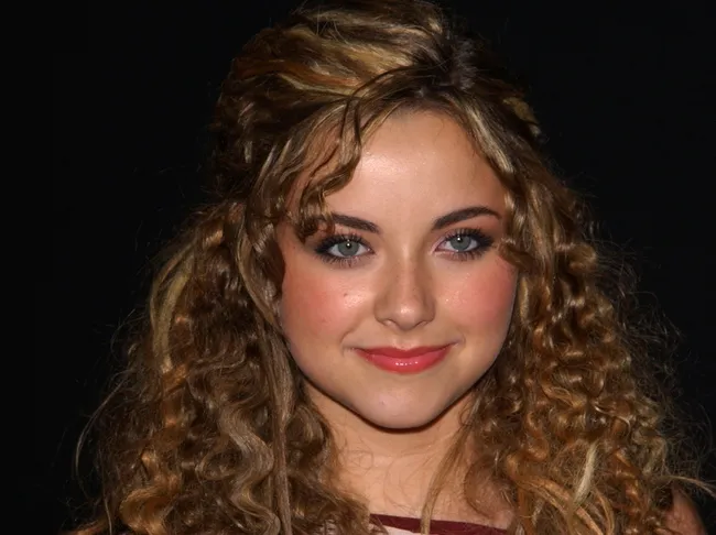 3354421-charlotte-church.jpg