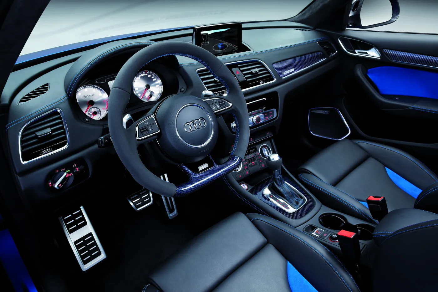 3378100-audi-rs-q3-concept.jpg