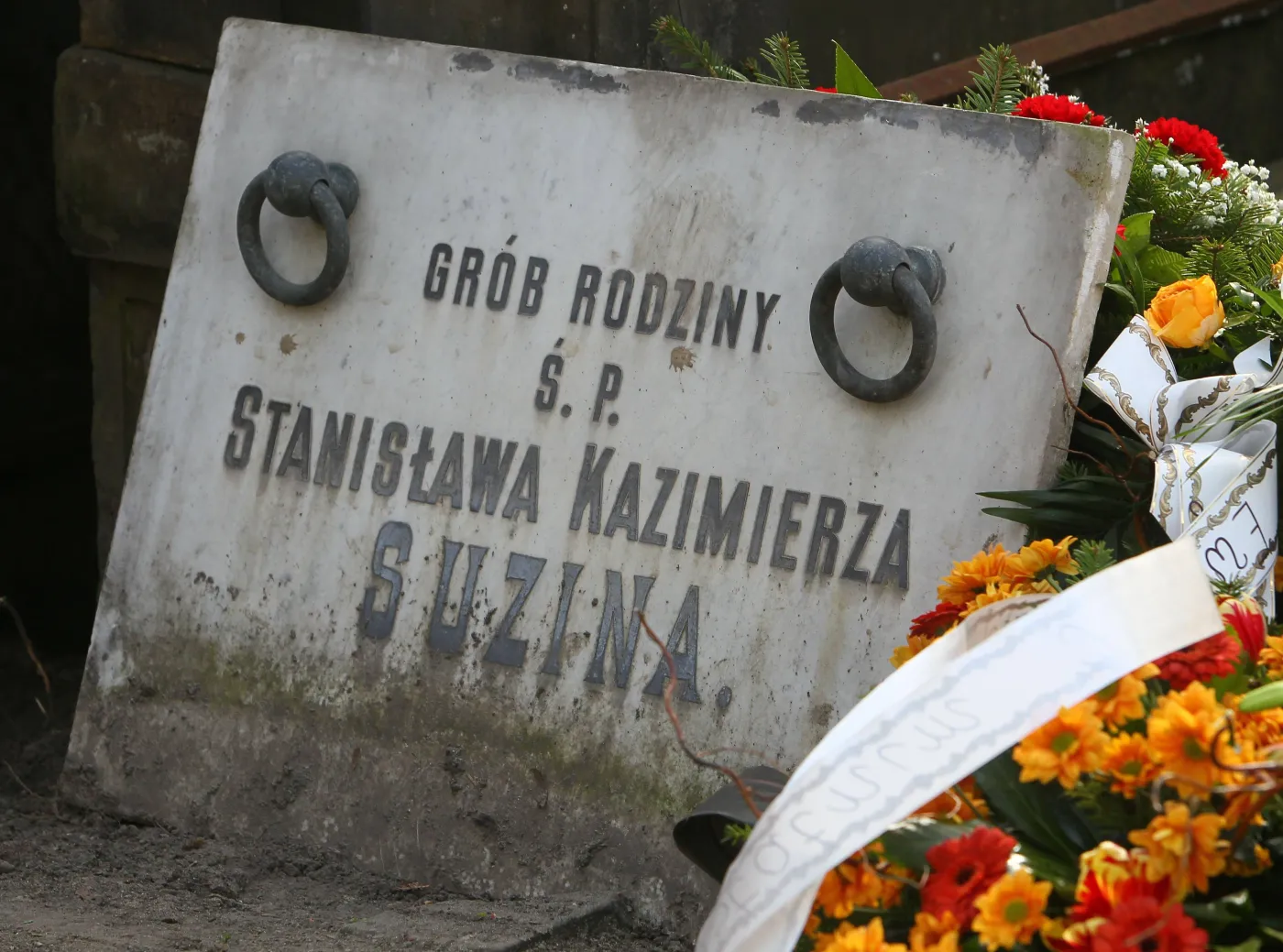 3422991-jan-suzin-pogrzeb.jpg