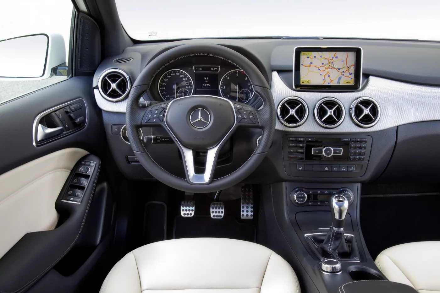 3430847-mercedes-klasy-b.jpg