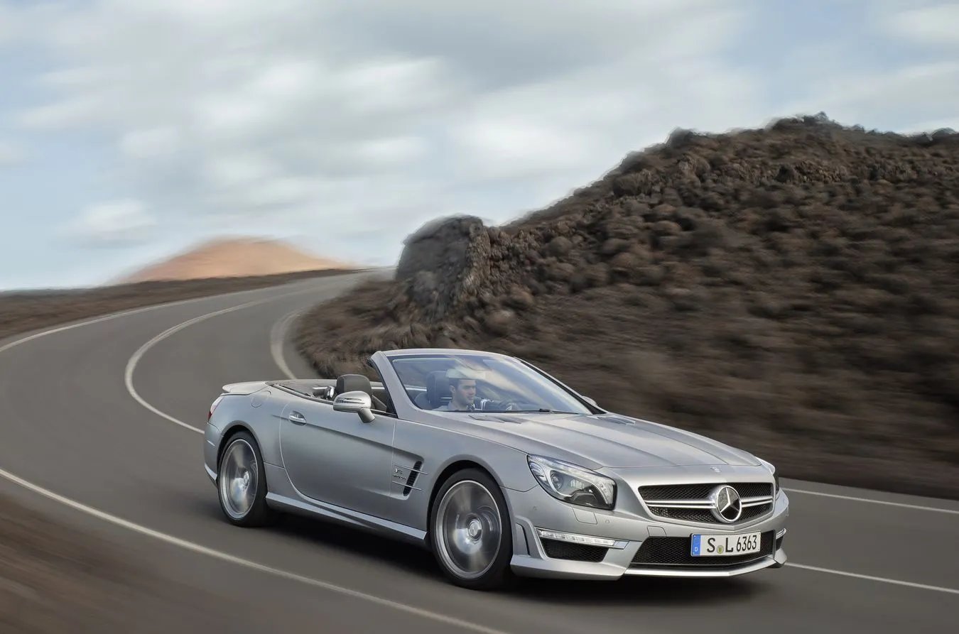 3122780-mercedes-sl-63-amg.jpg