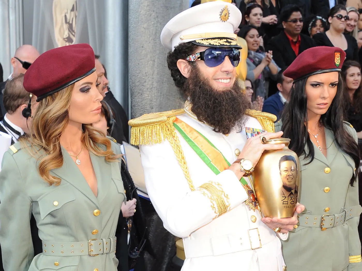 3147546-sacha-baron-cohen.jpg