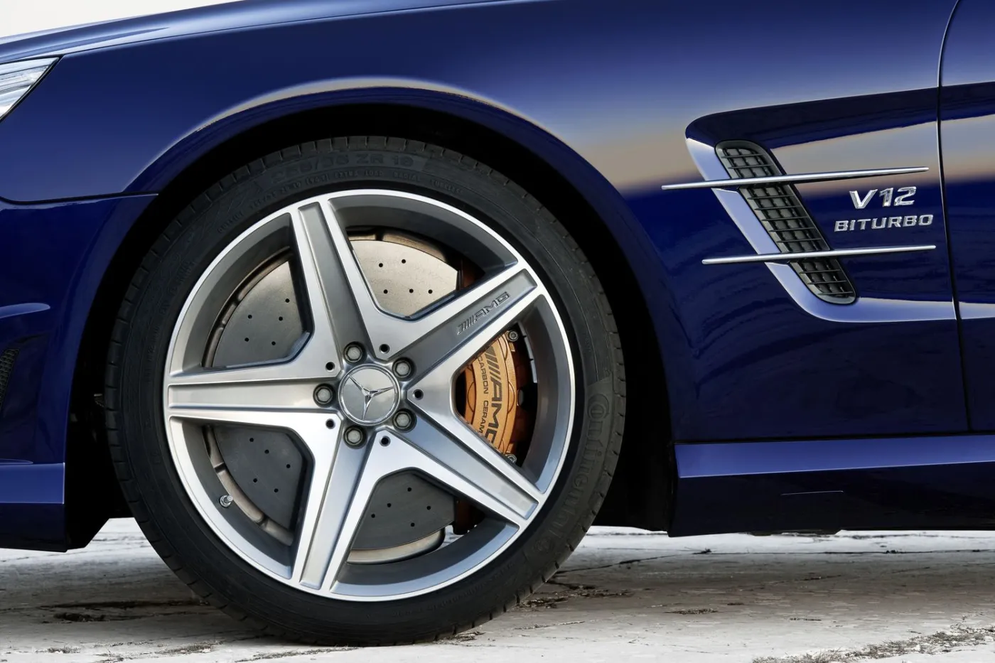 3249221-mercedes-sl-65-amg.jpg