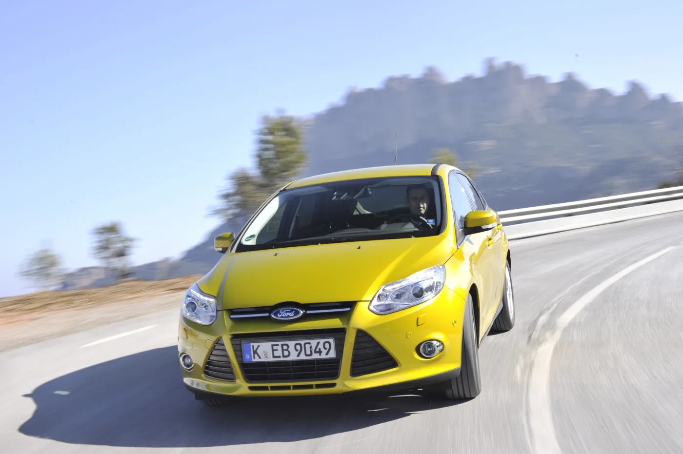 3583231-ecoboost-focus-01.jpg