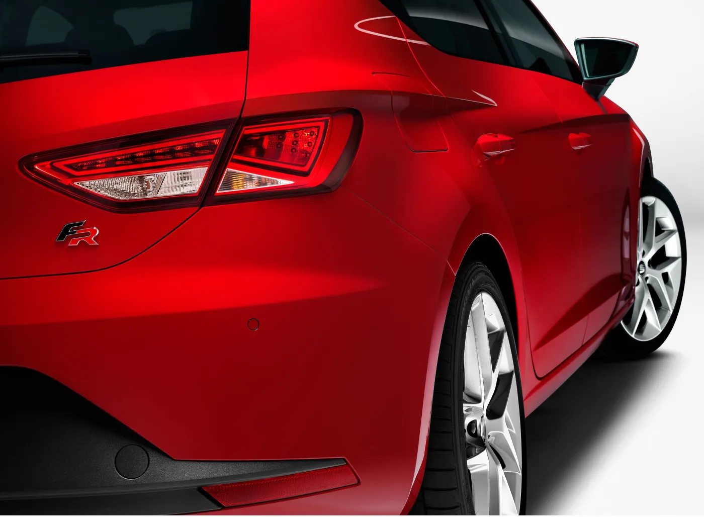 Tak wygląda nowy seat leon! Zobacz pierwsze zdjęcia