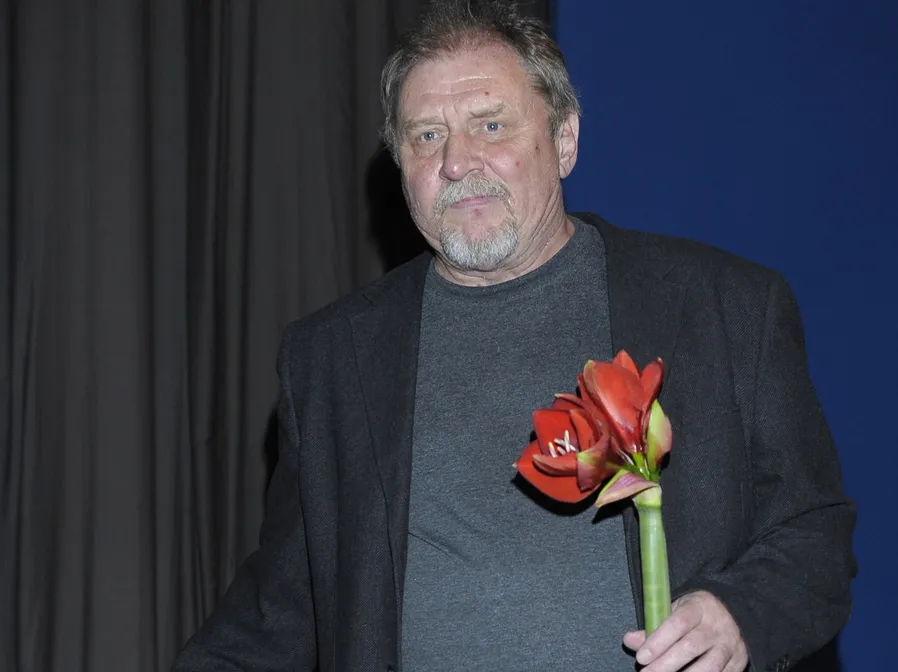 3516891-andrzej-grabowski.jpg