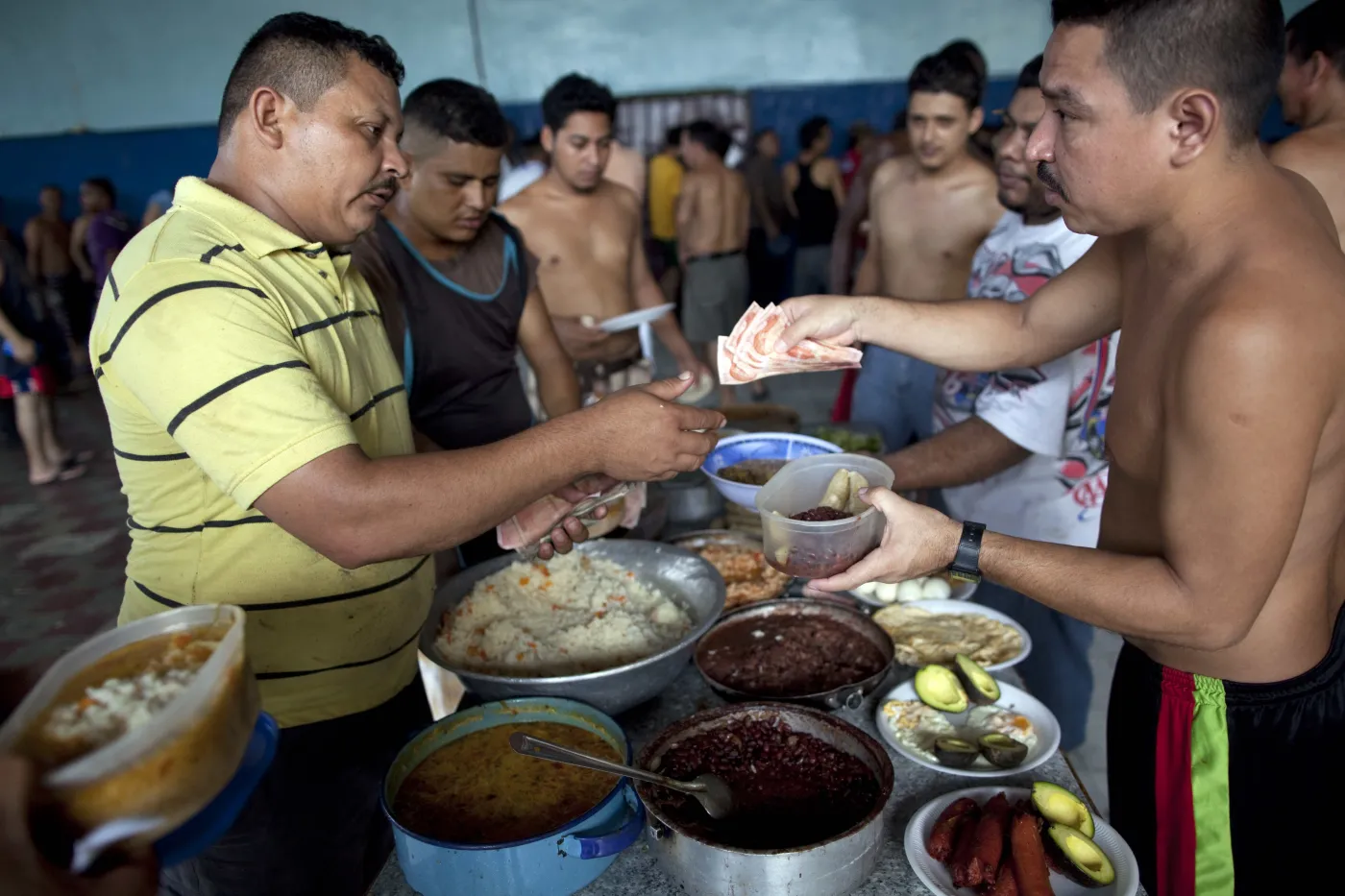 3600406-honduras-wiezienie.jpg