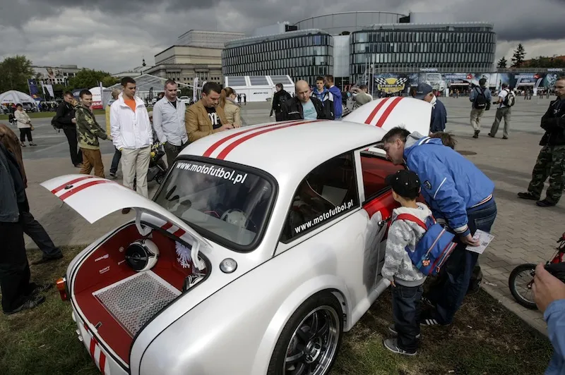 4037211-vsr-15092012-fot-r.jpg