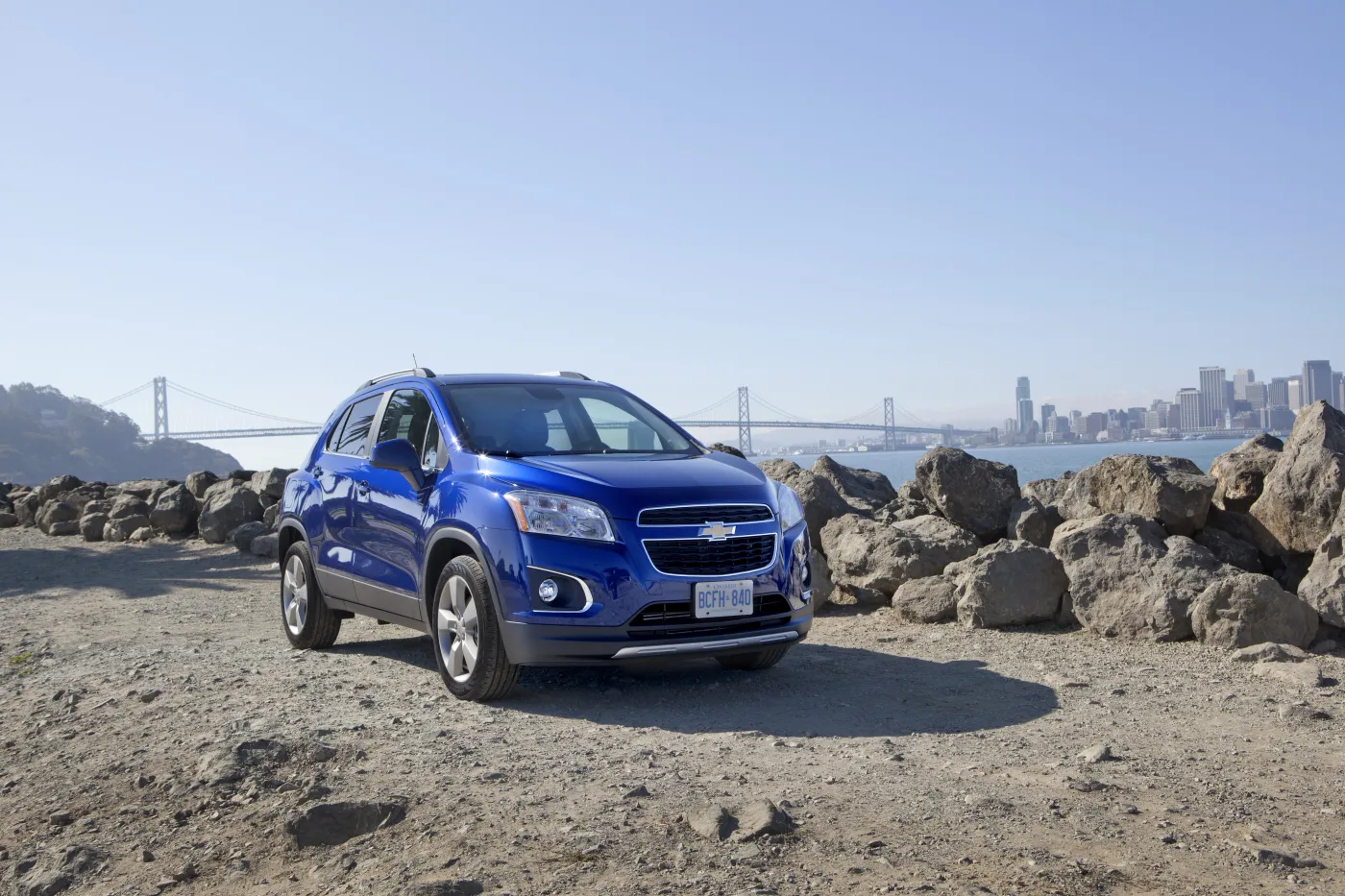 4084284-chevrolet-trax-7-l.jpg