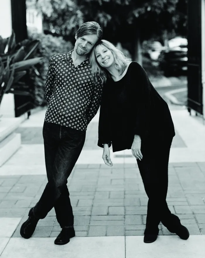 3880313-barbra-streisand.jpg