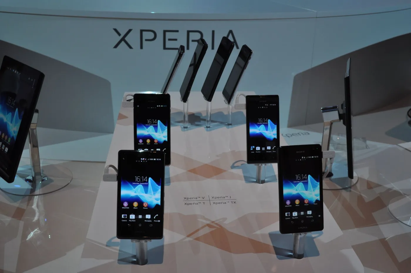 3975776-nowe-sony-xperie.jpg