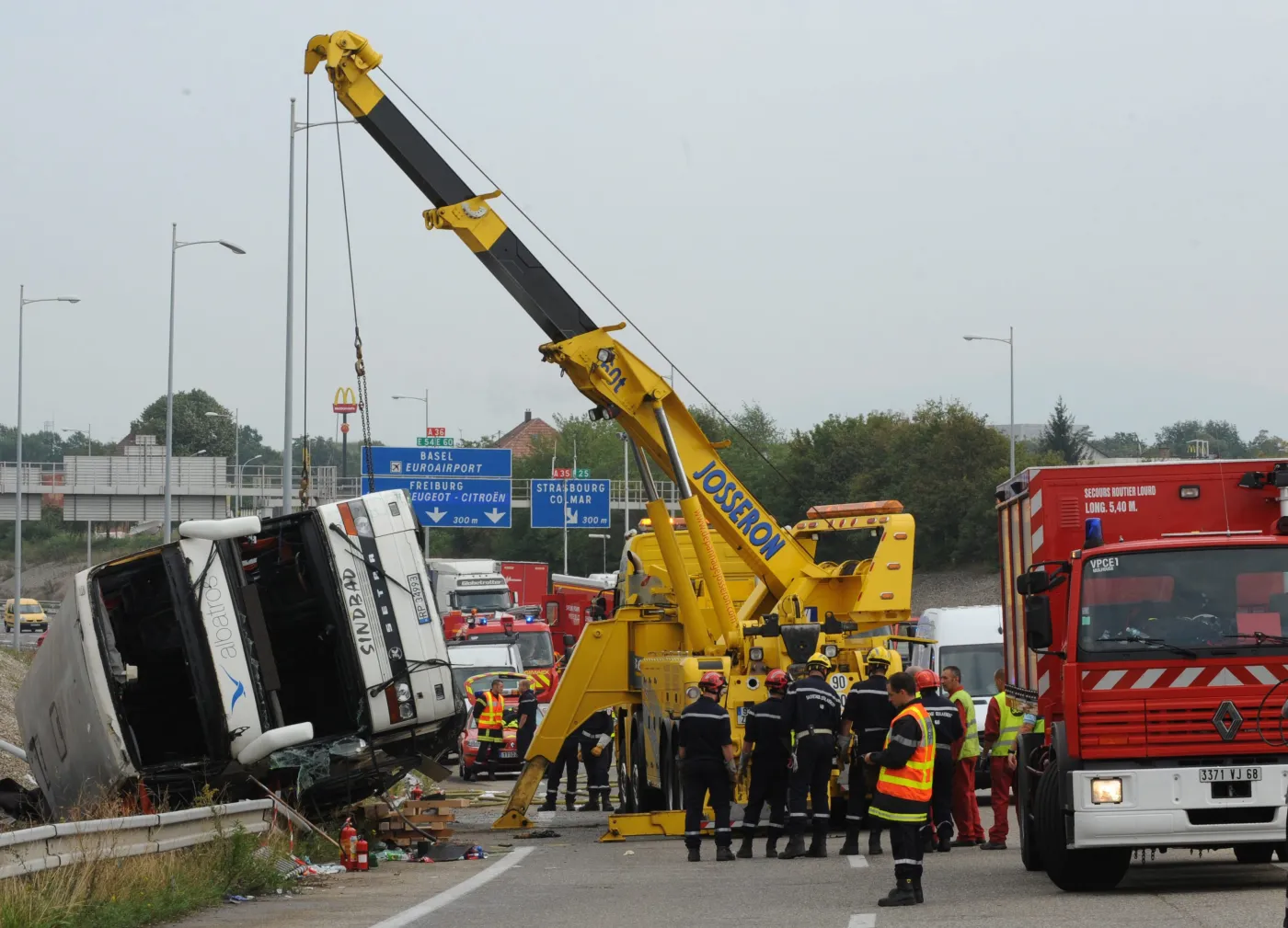 Wypadek polskiego autokaru pod Miluzą. ZDJĘCIA