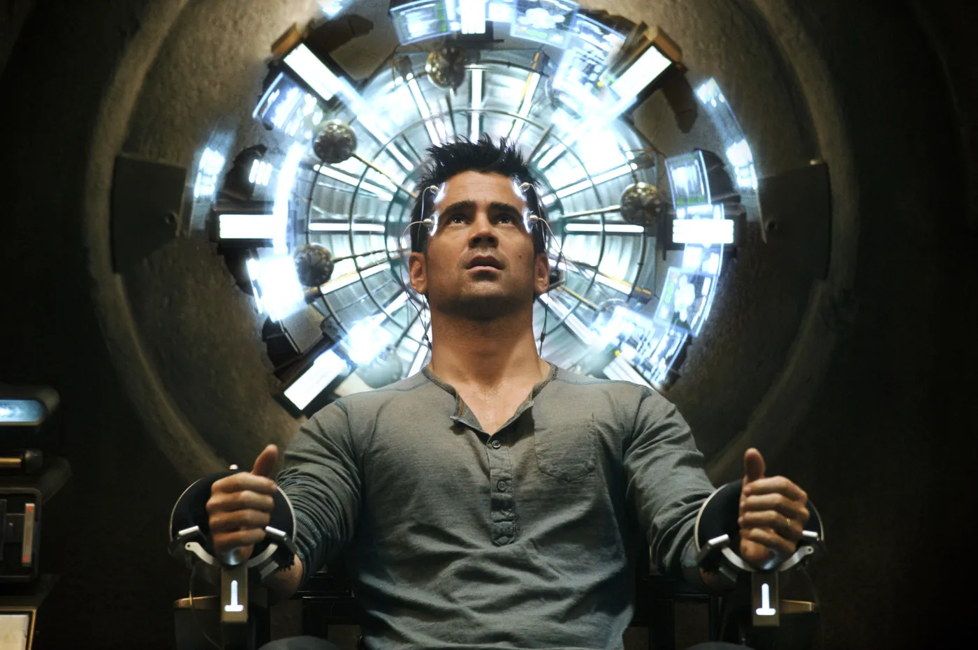 "Pamięć absolutna" – Colin Farrell agentem mimo woli