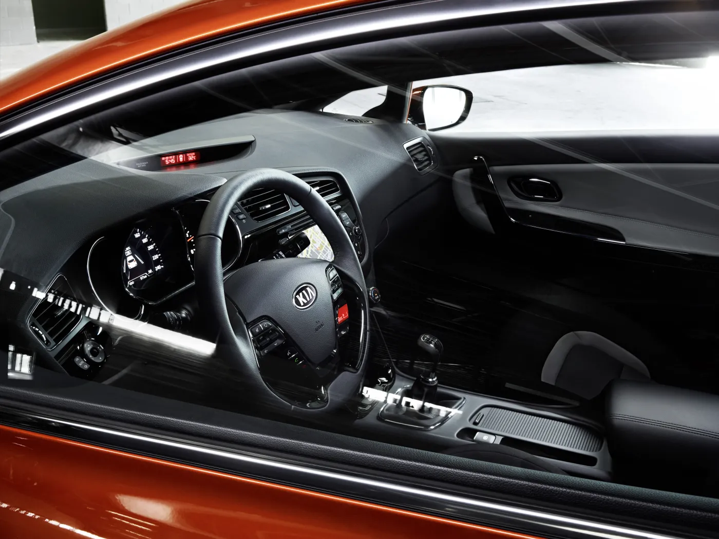 4632297-kia-ceed-interior.jpg