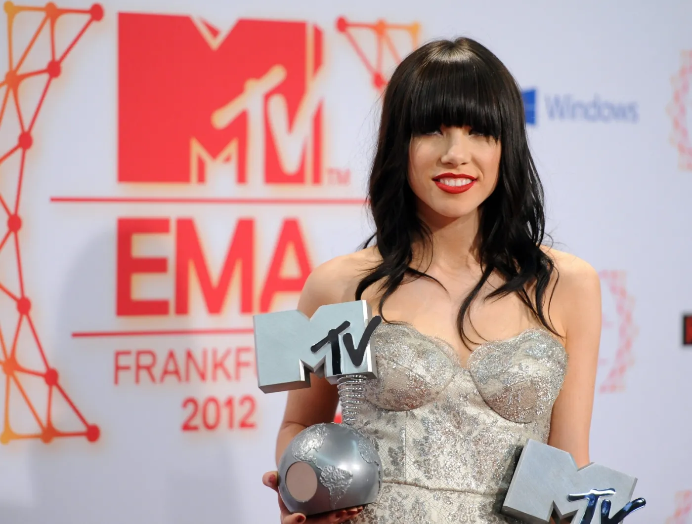 4262086-carly-rae-jepsen.jpg