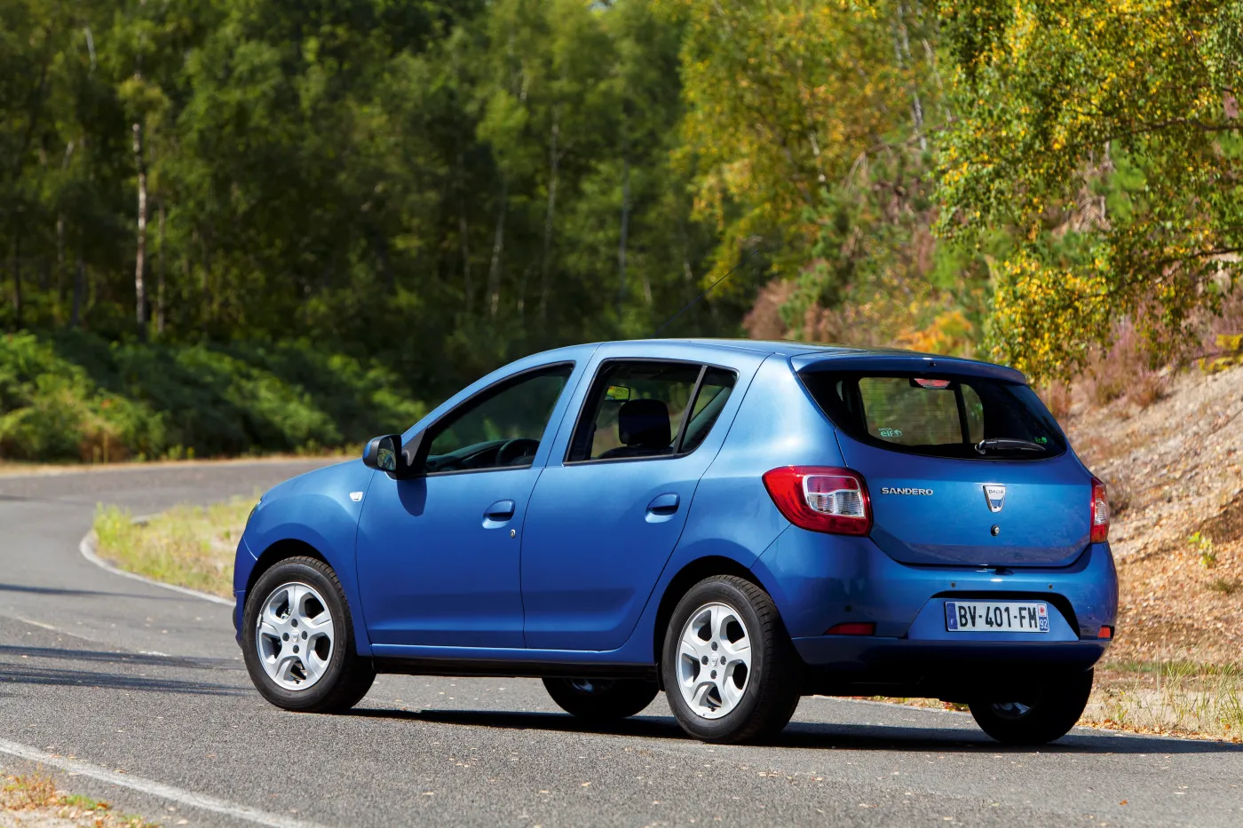 4047956-dacia-33483-1-6.jpg