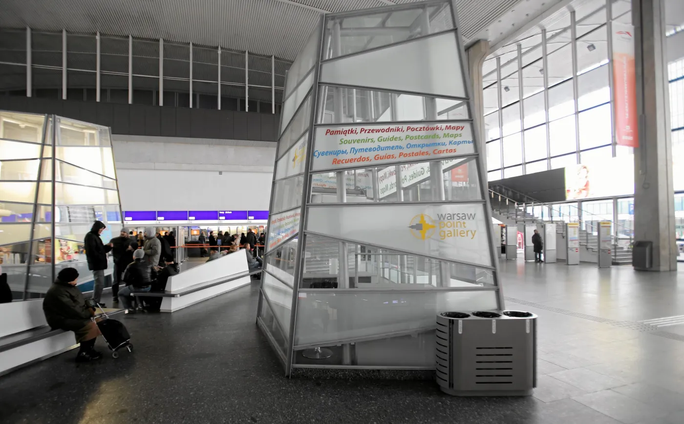 4874390-dworzec-centralny.jpg
