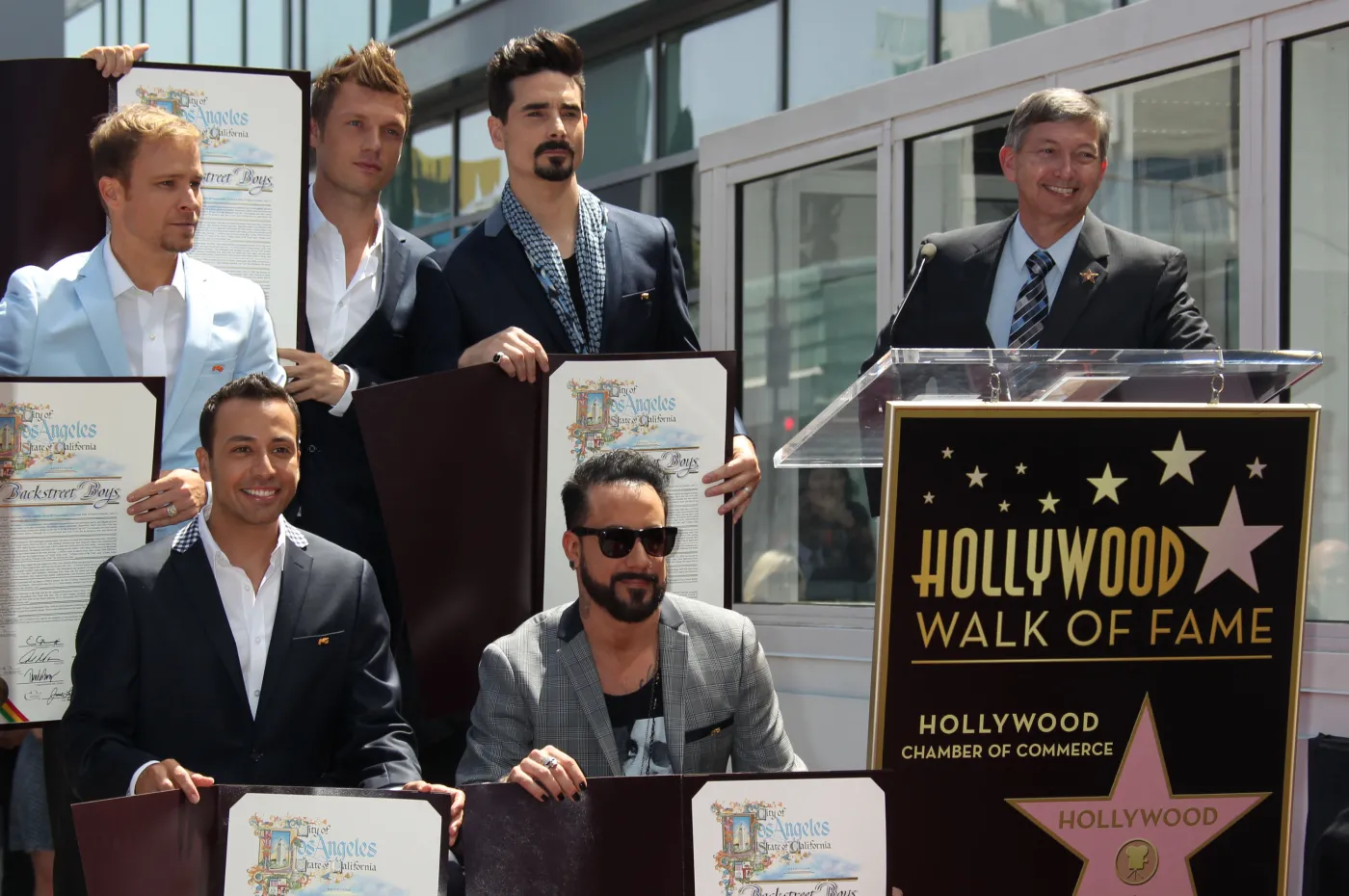 4883518-backstreet-boys.jpg