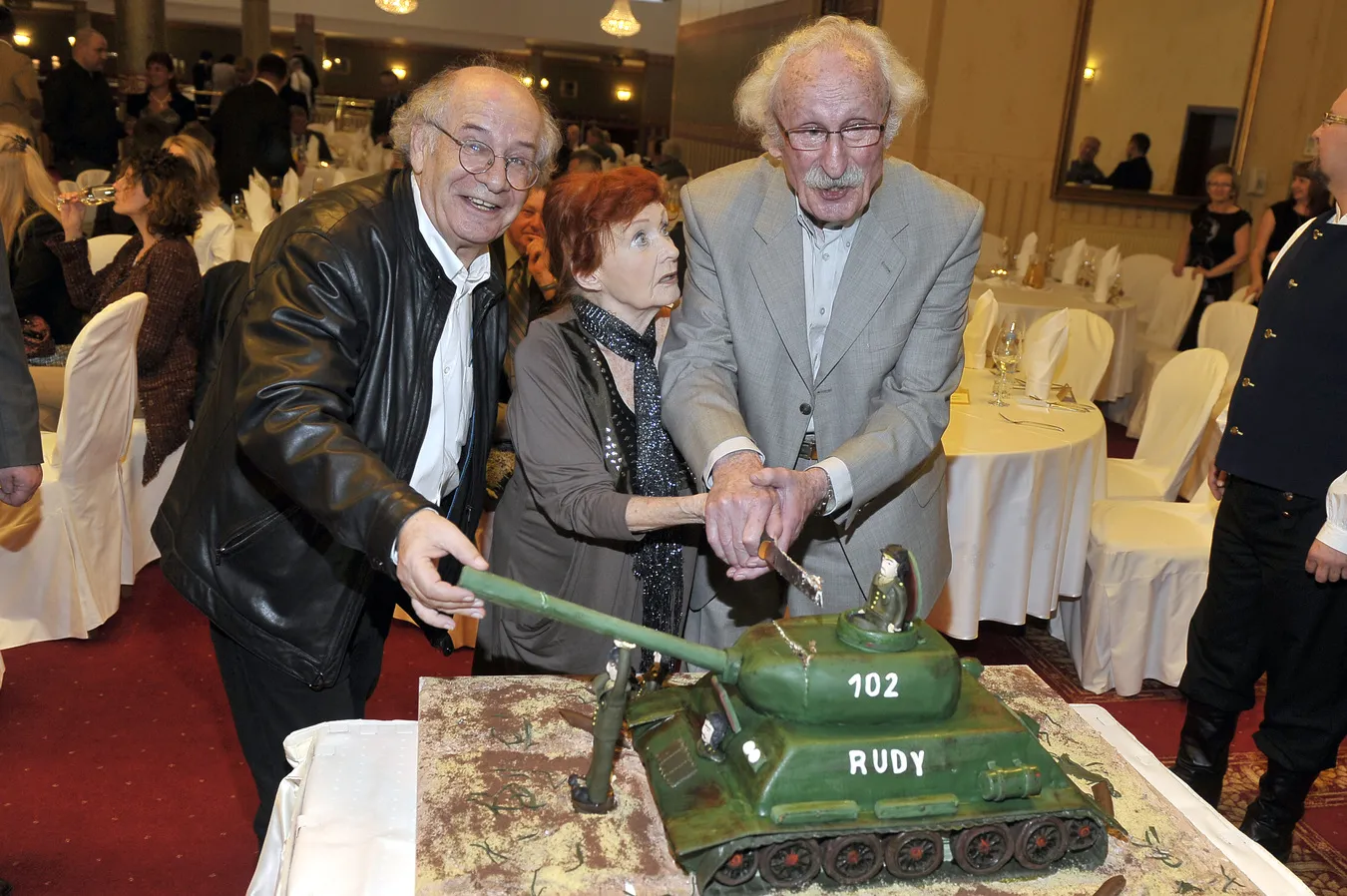 4905381-franciszek-pieczka.jpg