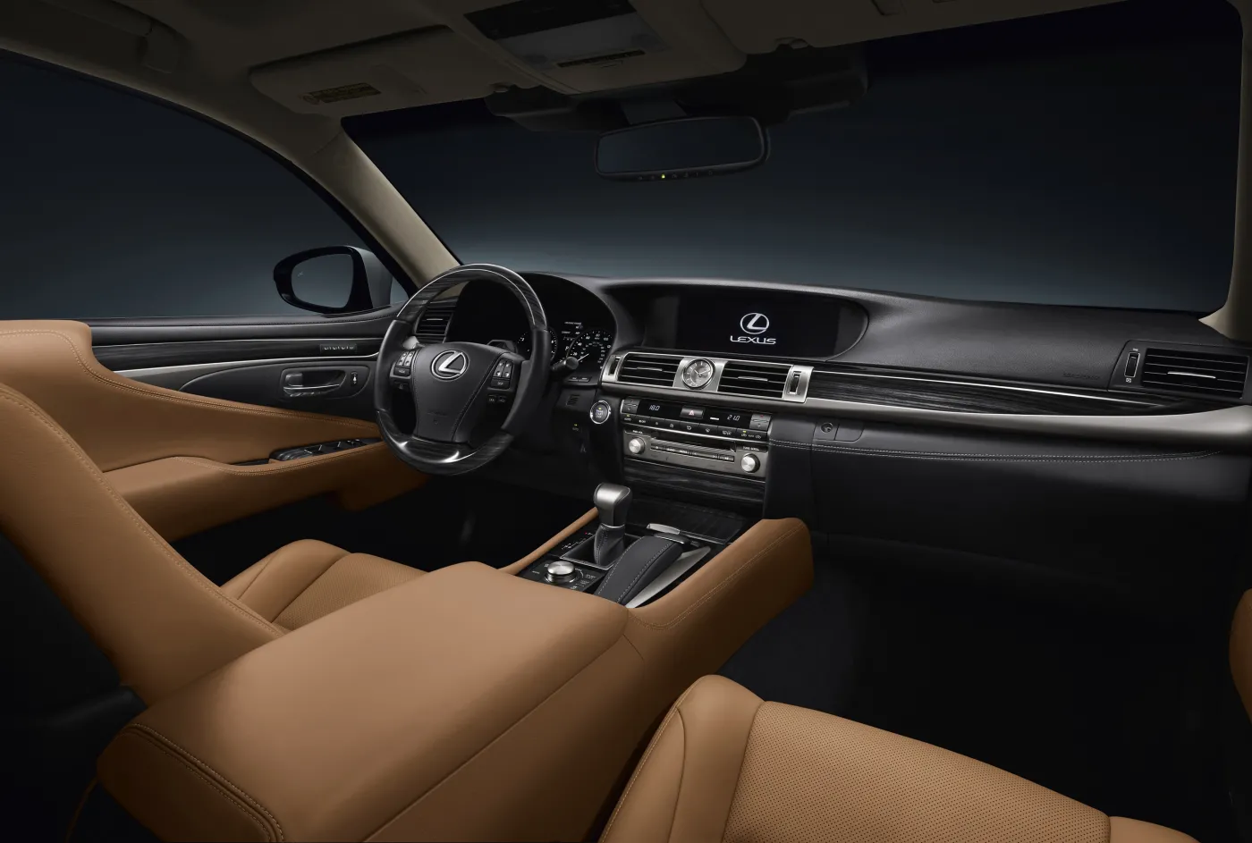 4893856-ls460-interior-1.jpg