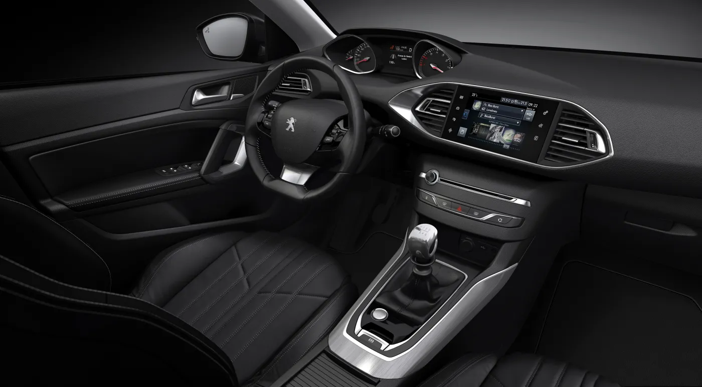 Nowy rywal Volkswagena i Toyoty! Nowy peugeot 308 na pierwszych zdjęciach