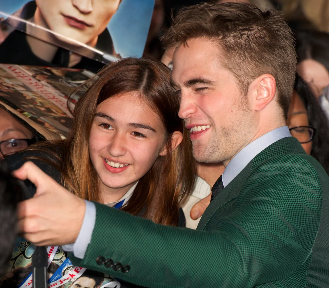 4453625-robert-pattinson.jpg