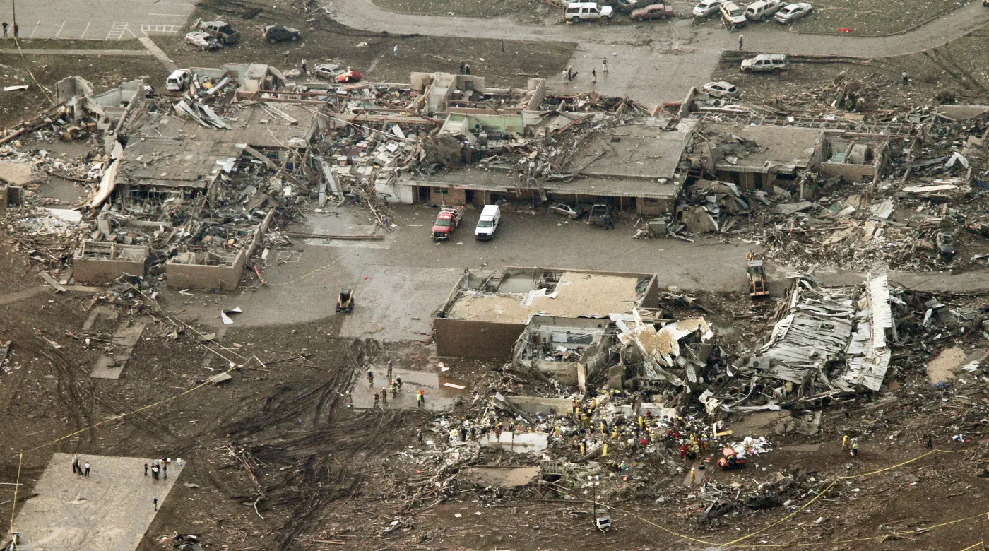 4995087-oklahoma-tornado.jpg