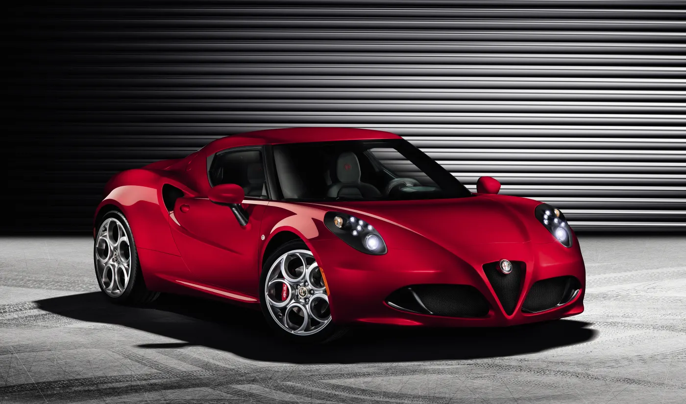 Alfa Romeo 4C coupe 