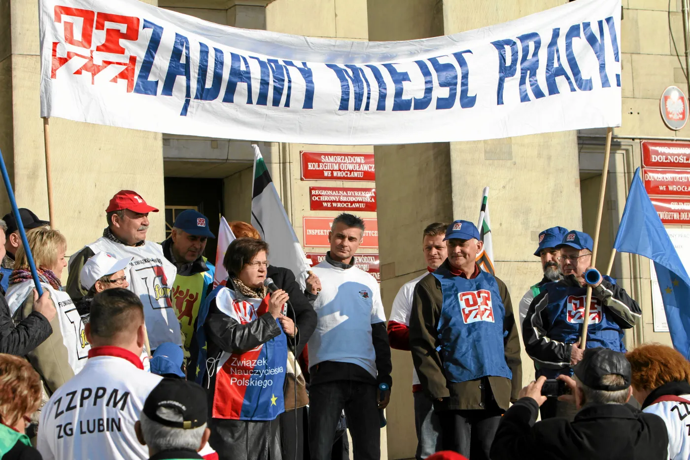 4777089-manifestacja-opzz.jpg