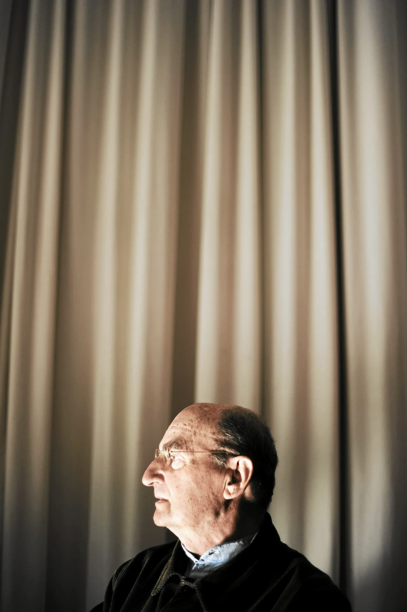 5302070-slawomir-mrozek.jpg