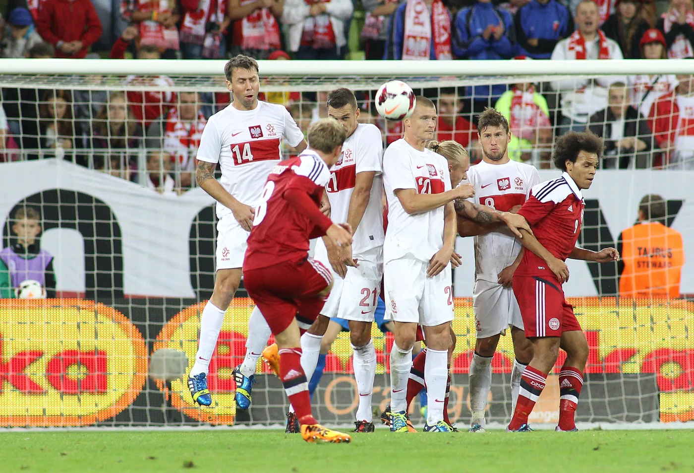 5299765-mecz-polska-dania.jpg