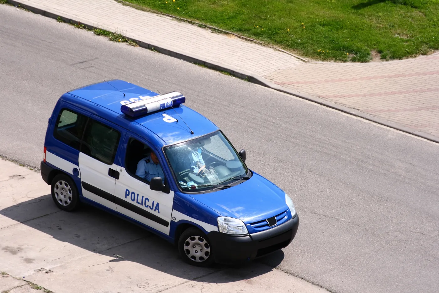 Policyjny radiowóz