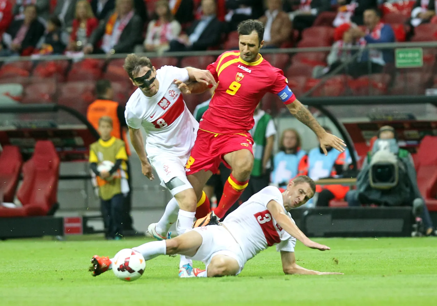 5377846-polska-czarnogora.jpg