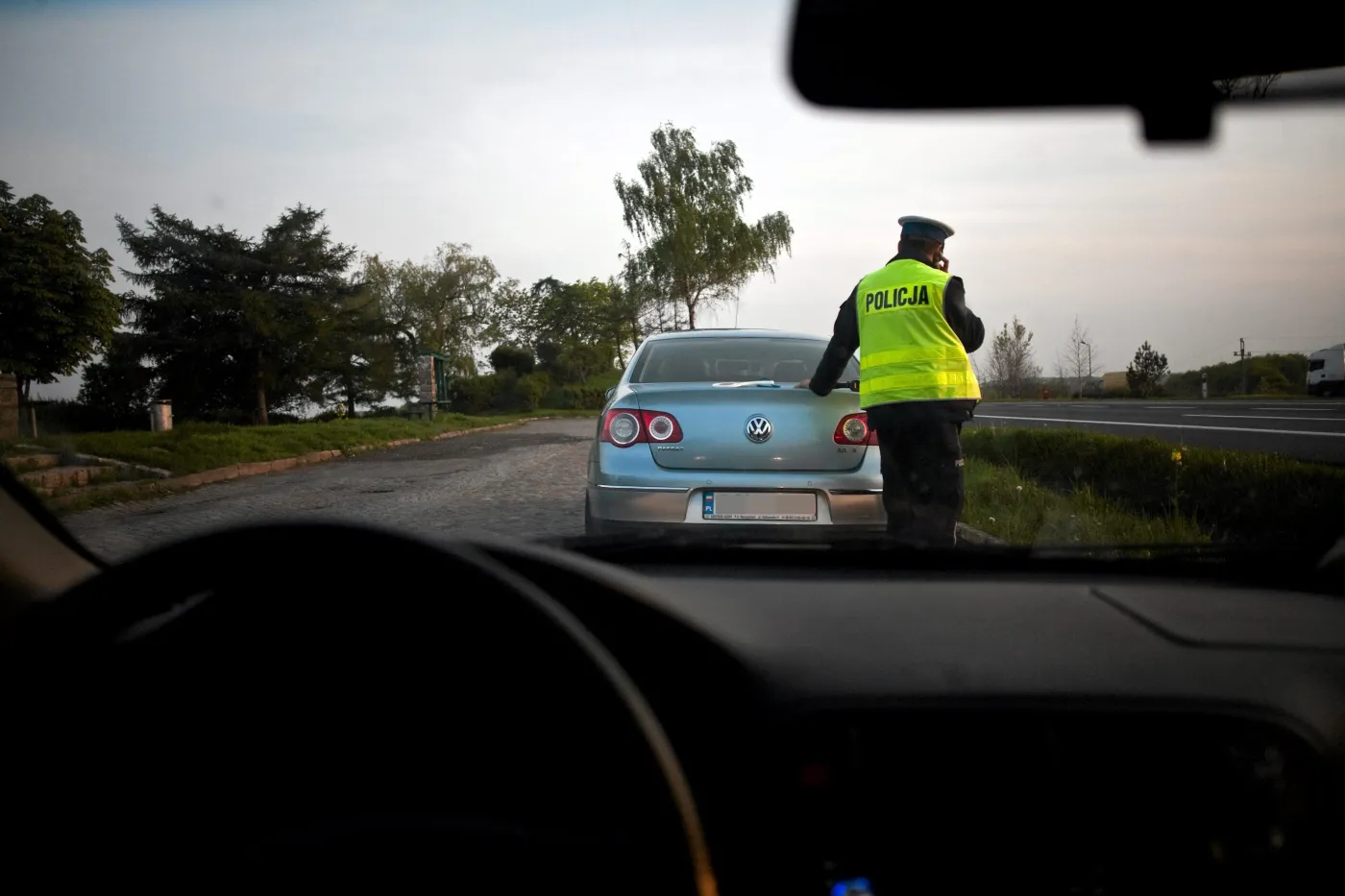 Taryfikator mandatów do śmietnika? Im więcej zarabiasz, tym wyższą karę zapłacisz