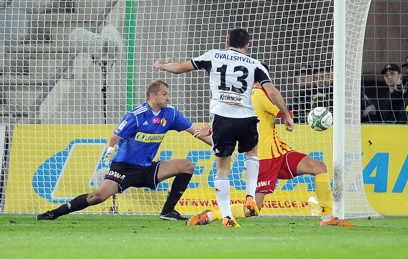 Korona - Legia 3:5