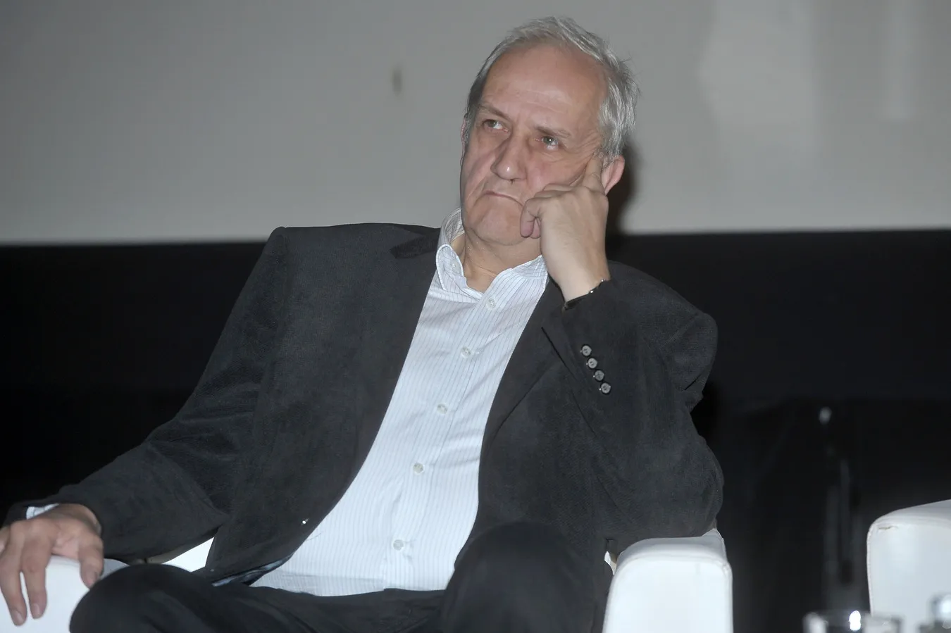 5422204-andrzej-friszke.jpg