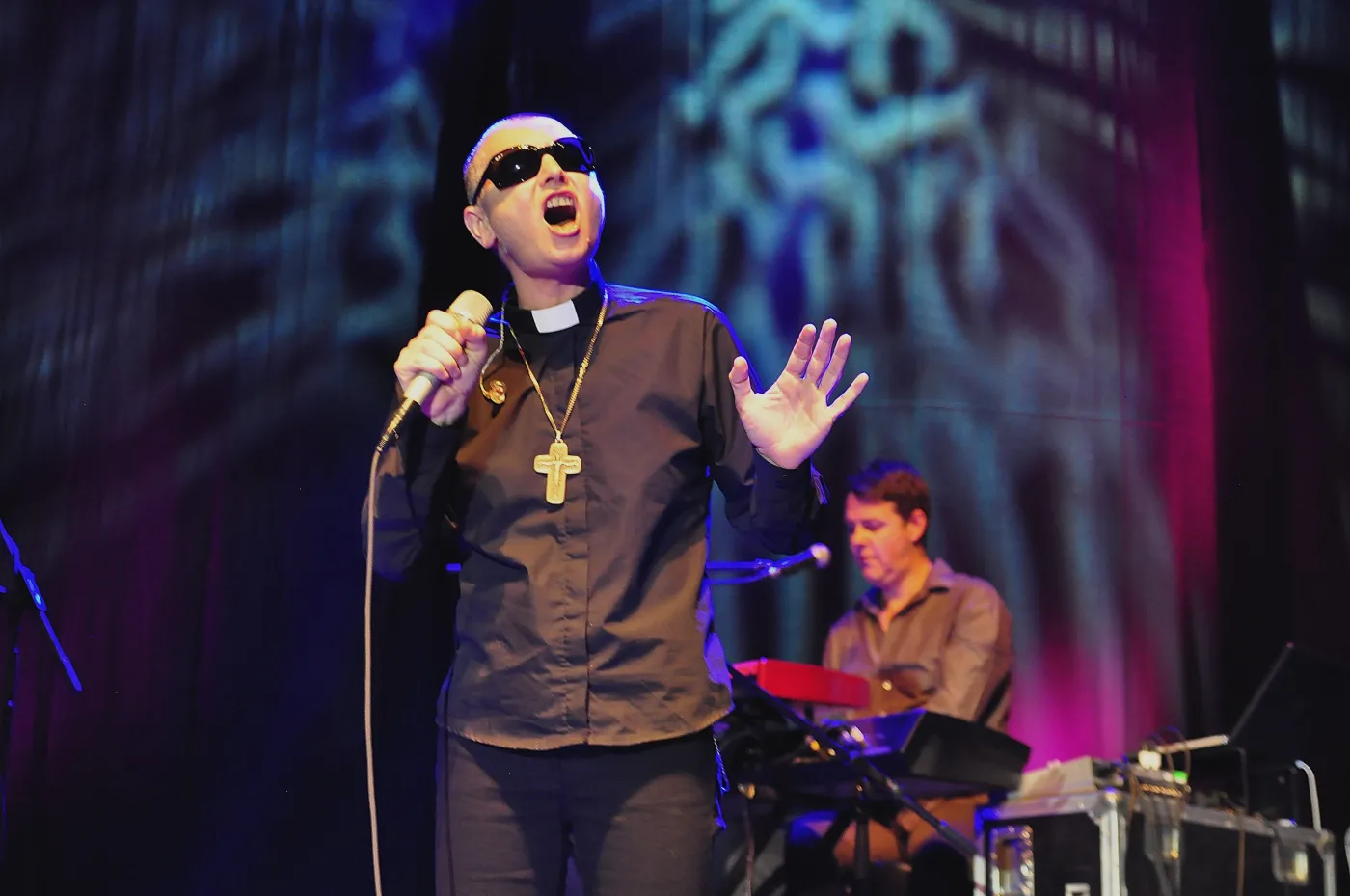 5129491-sinead-o-connor.jpg