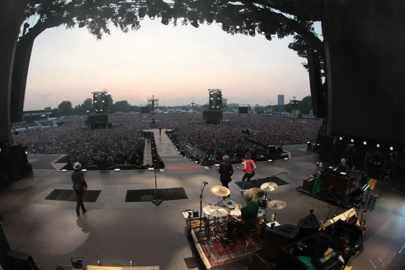 5231777-the-rolling-stones.jpg