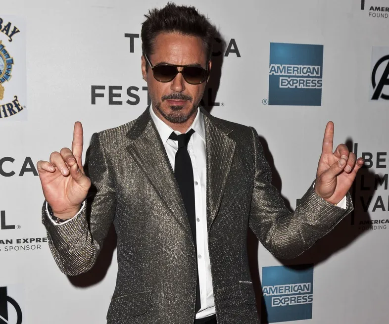5206706-robert-downey-jr.jpg