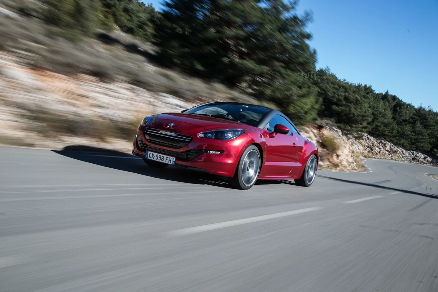 5835124-peugeot-rcz-r-18.jpg