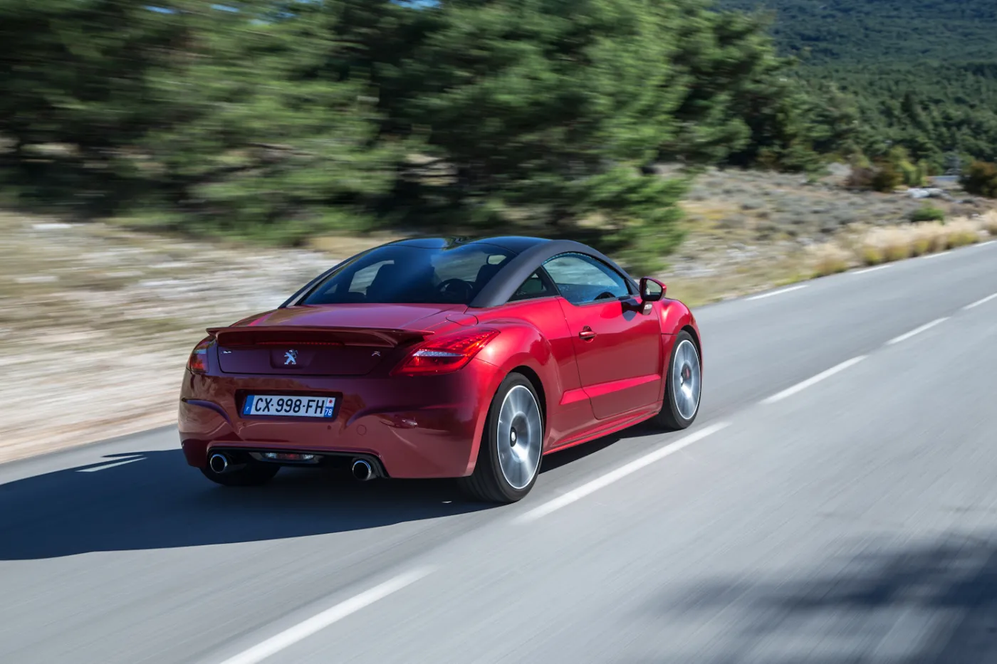 5835153-peugeot-rcz-r-20.jpg