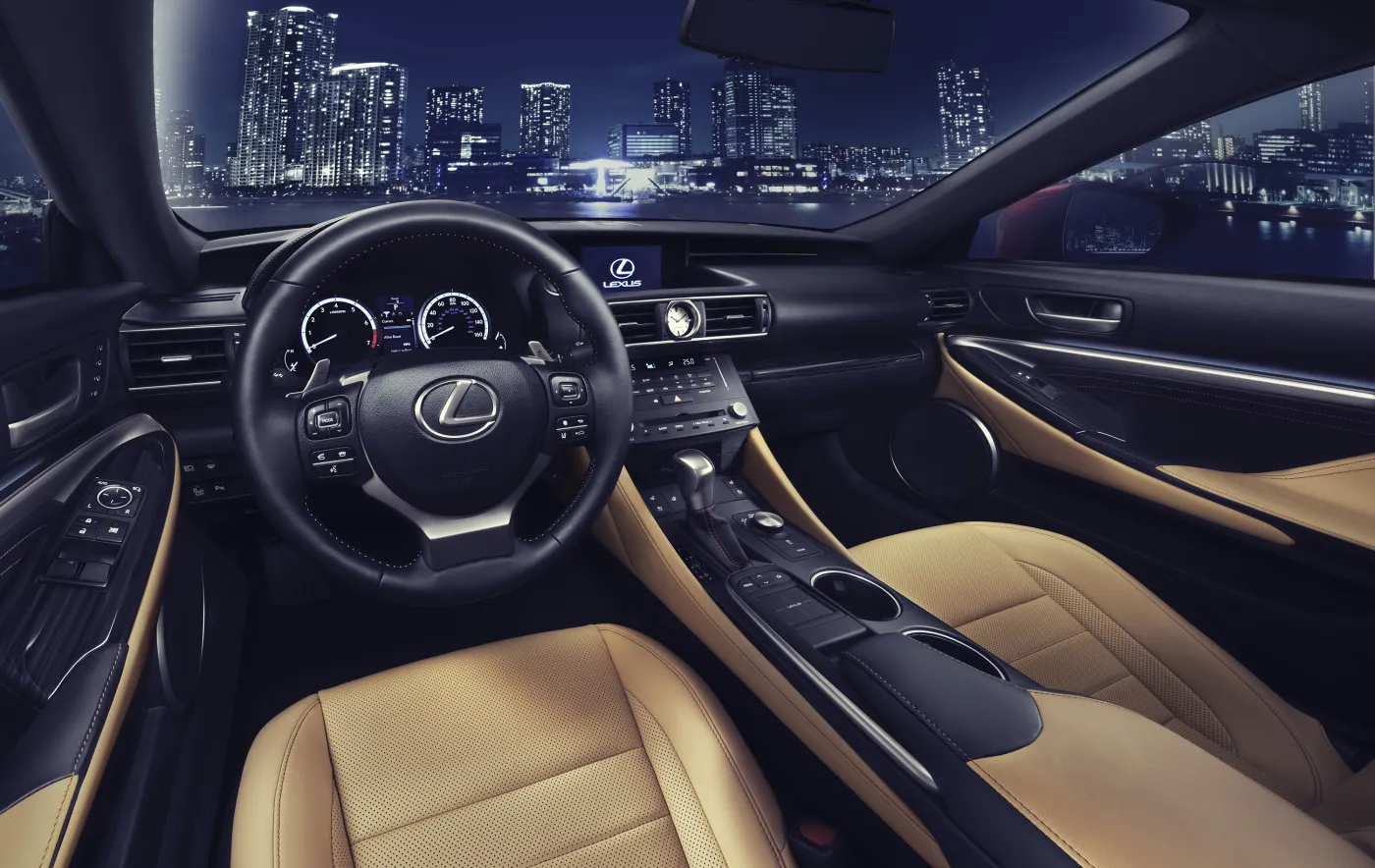 5592624-lexus-rc-interior.jpg