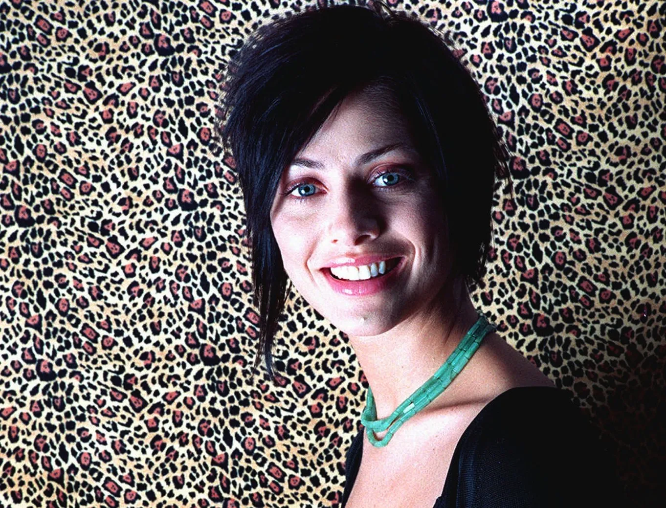 5644352-natalie-imbruglia.jpg